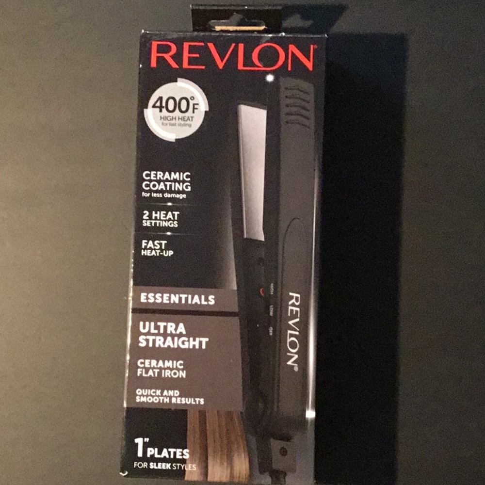 Revlon Womens Hair Styling Ceramic Flat Iron Black NWT